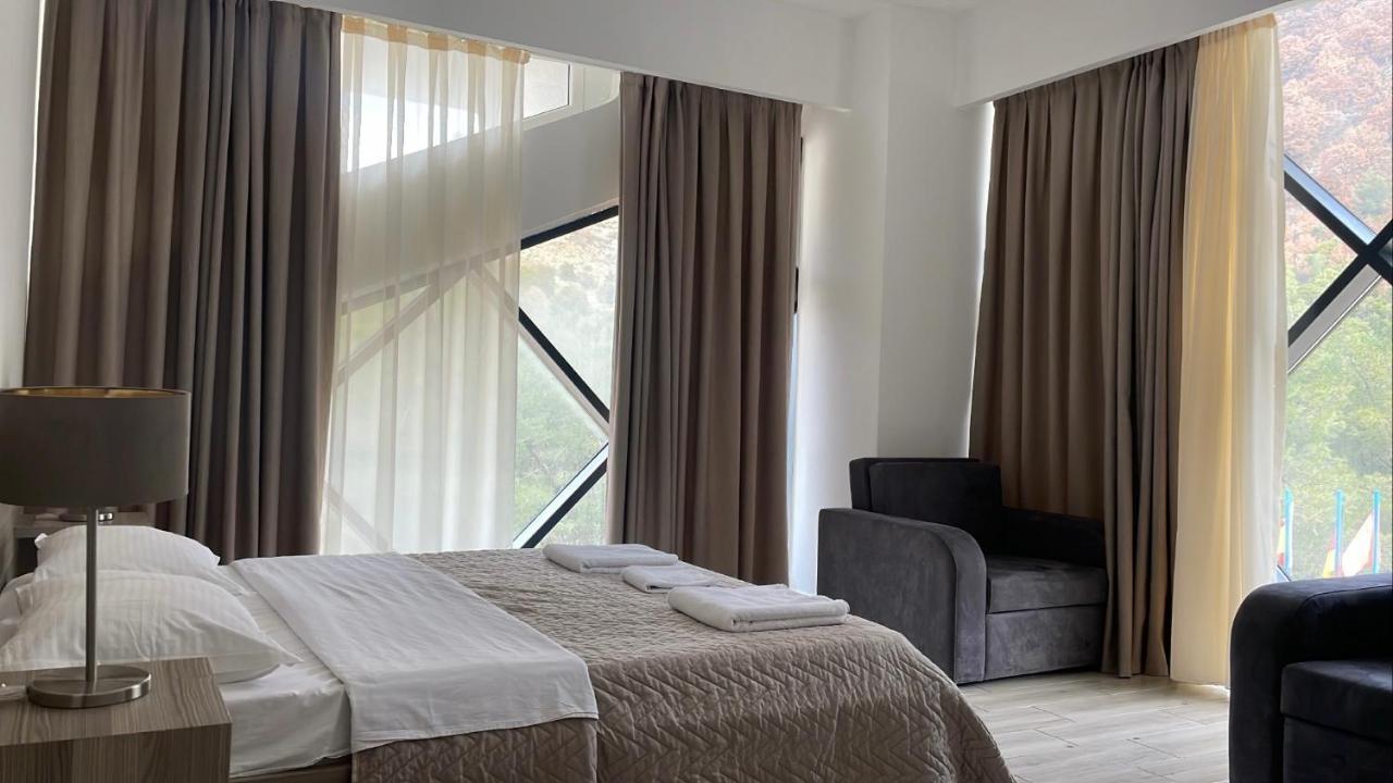 Prince Adriatic Resort เชิงยิน ภายนอก รูปภาพ